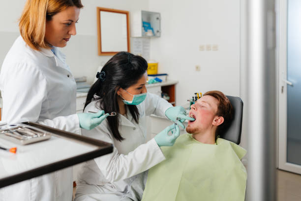 Best Emergency Dental Care for Broken or Chipped Teeth in East Alton, IL